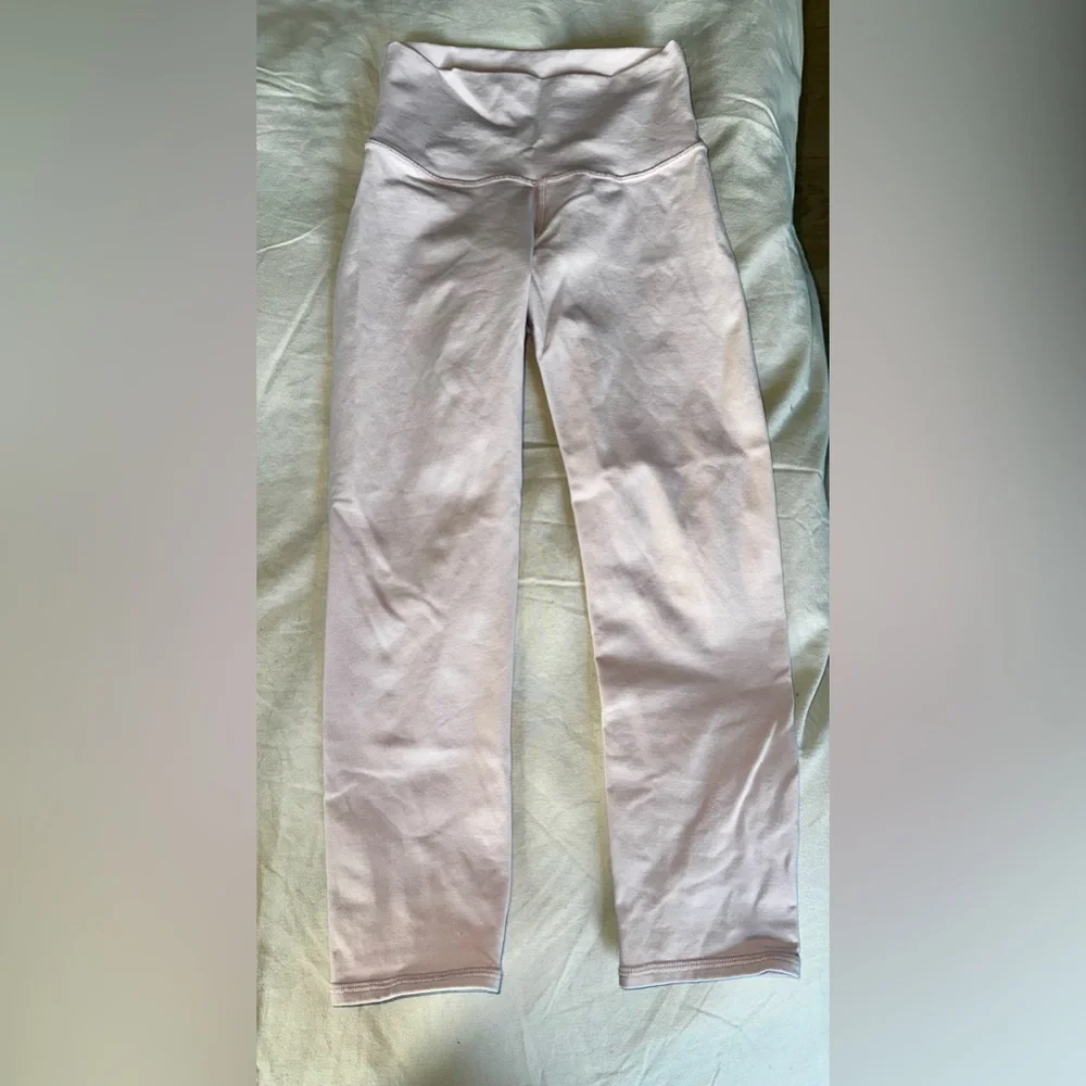 Alo Airbrush high waisted Capri legging PALE PINK size XS - Picture 3 of 5
